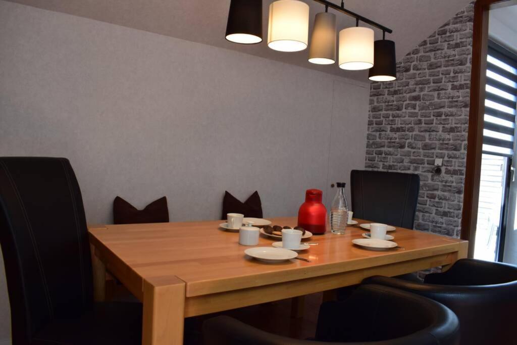 Ferienwohnung Koelbel Familienurlaub In Der Natur シュマレンベルク エクステリア 写真