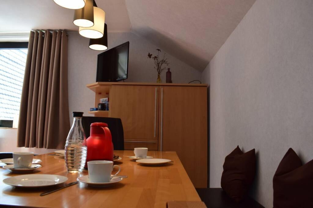Ferienwohnung Koelbel Familienurlaub In Der Natur シュマレンベルク エクステリア 写真