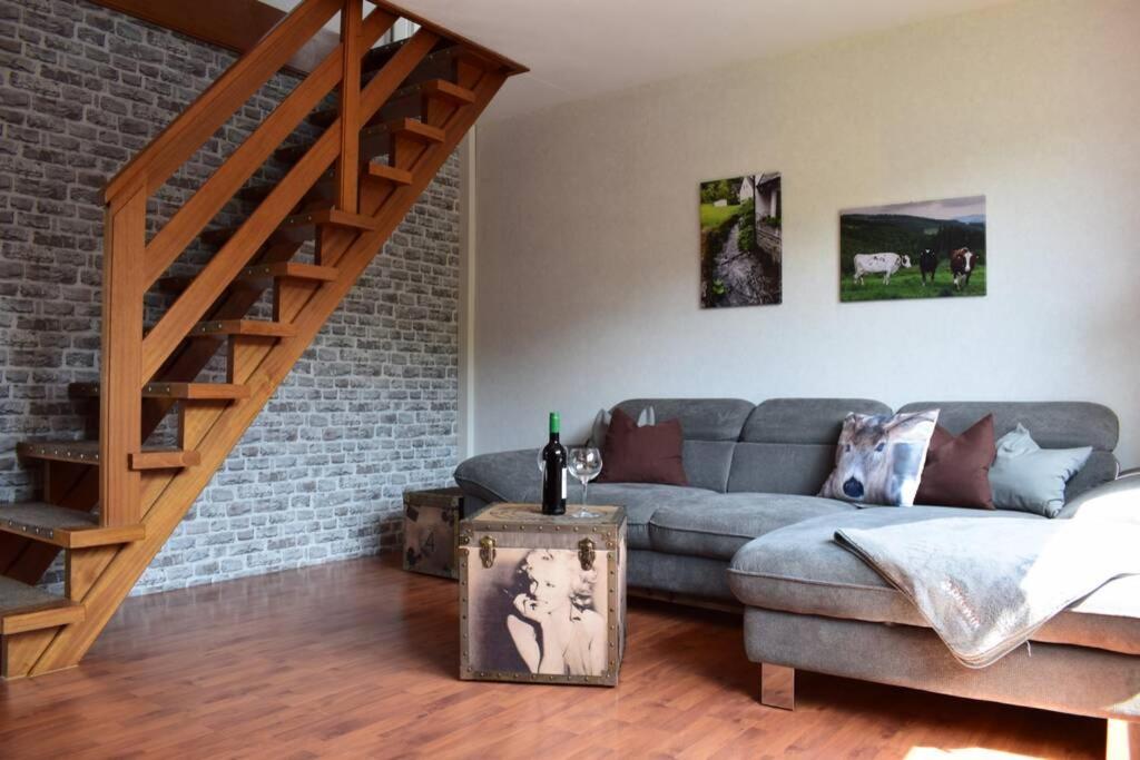Ferienwohnung Koelbel Familienurlaub In Der Natur シュマレンベルク エクステリア 写真